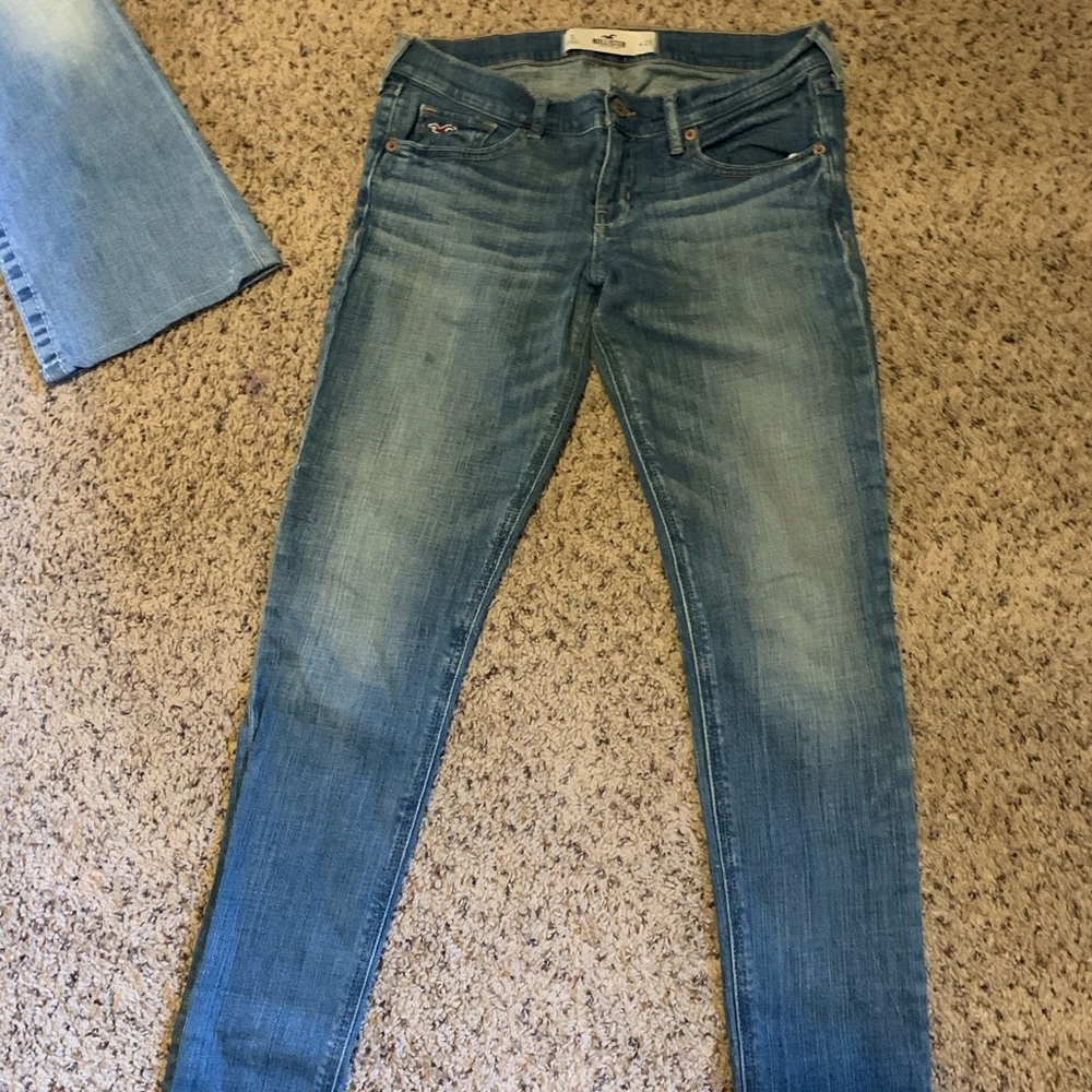 Skinny leg Hollister jeans